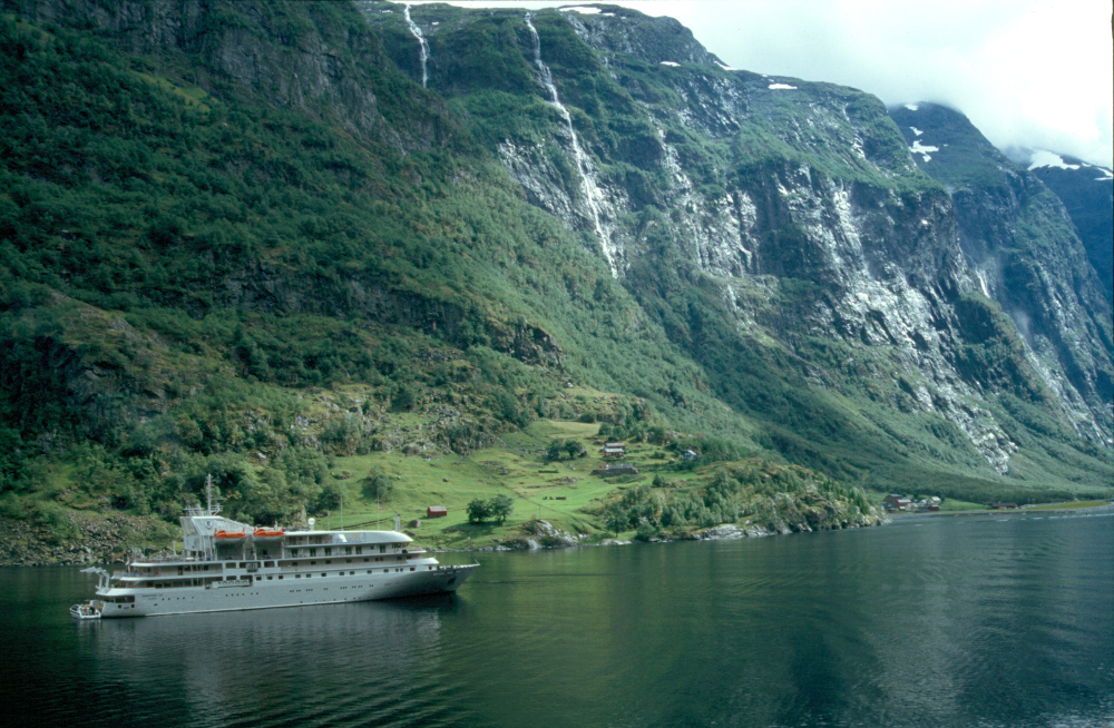 Naeroyfjord