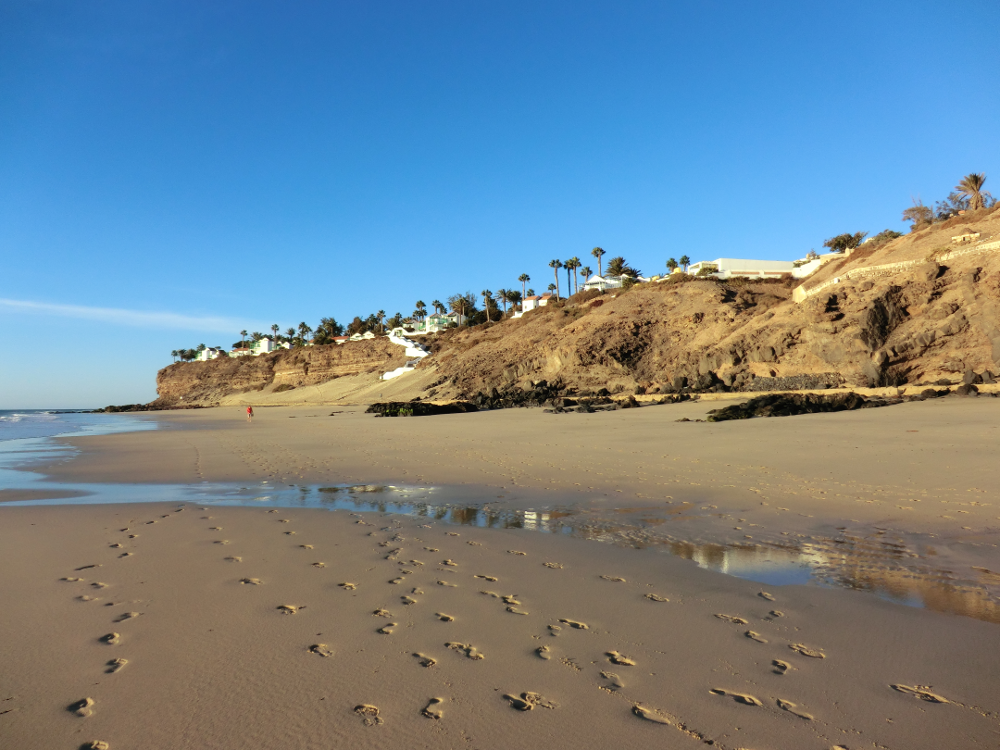 Club vom Strand aus gesehen